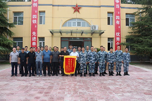 共建臨汾闊步行，軍民聯(lián)誼魚水情
